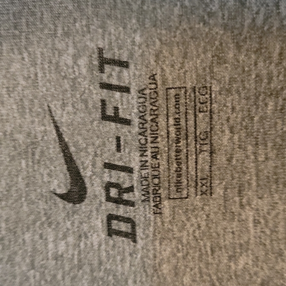 Grey dry fit t shirt - Picture 3 of 3